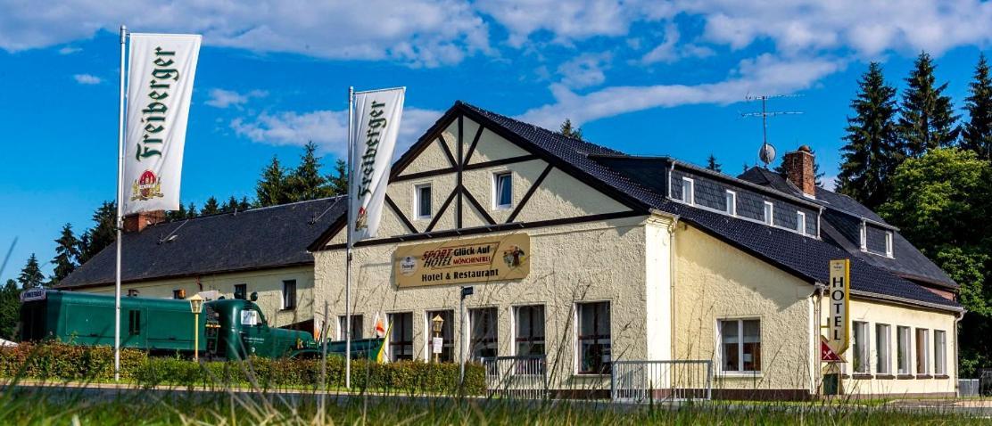 Sporthotel Glück Auf Mönchenfrei Brand-Erbisdorf Exterior foto