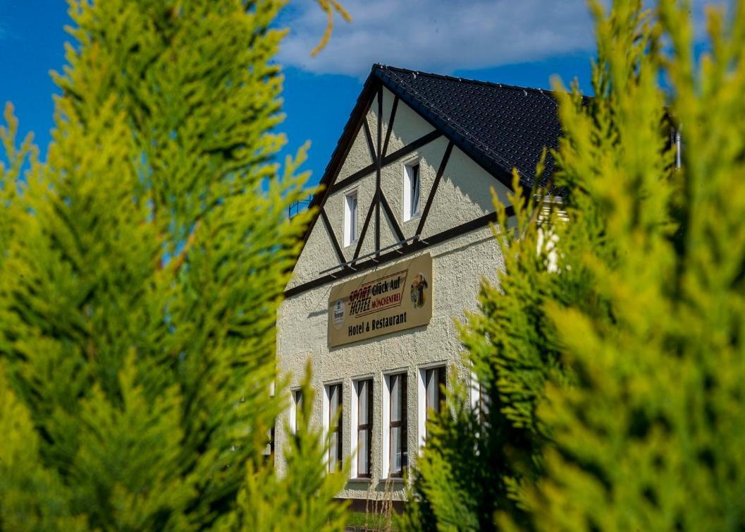 Sporthotel Glück Auf Mönchenfrei Brand-Erbisdorf Exterior foto